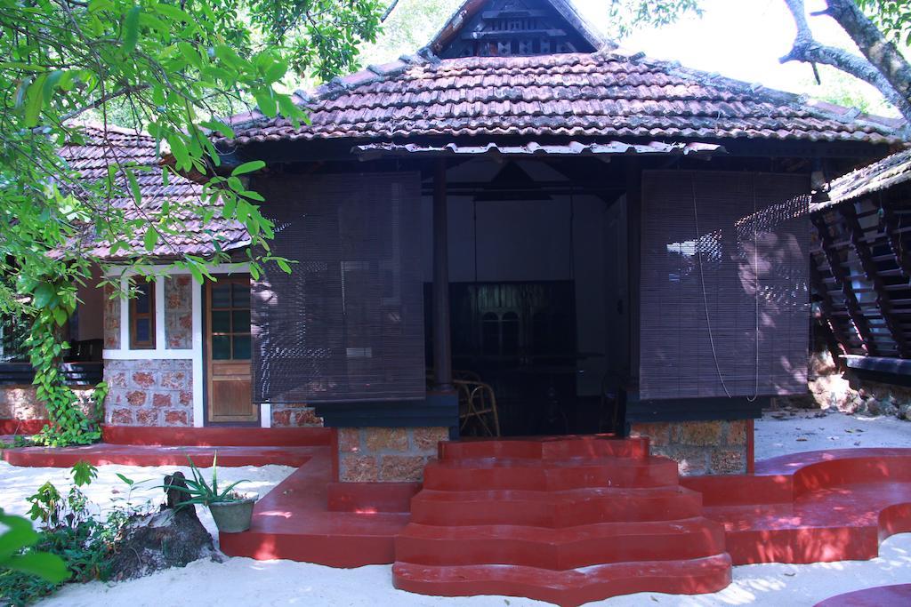 Arakkal Heritage Mararikulam Zewnętrze zdjęcie